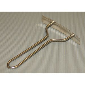 Kaksipuoleinen metalliskrapa